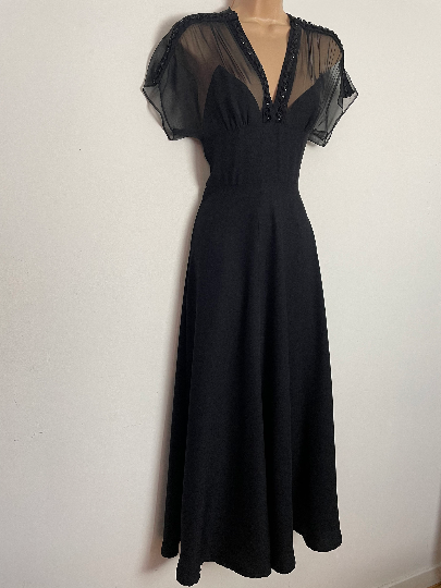 Vintage 1970s UK Size 4-6 Garbo Melbourne Beautiful Black Satin Back Crepe Sequin & Braid Evening Occasion Maxi Dress