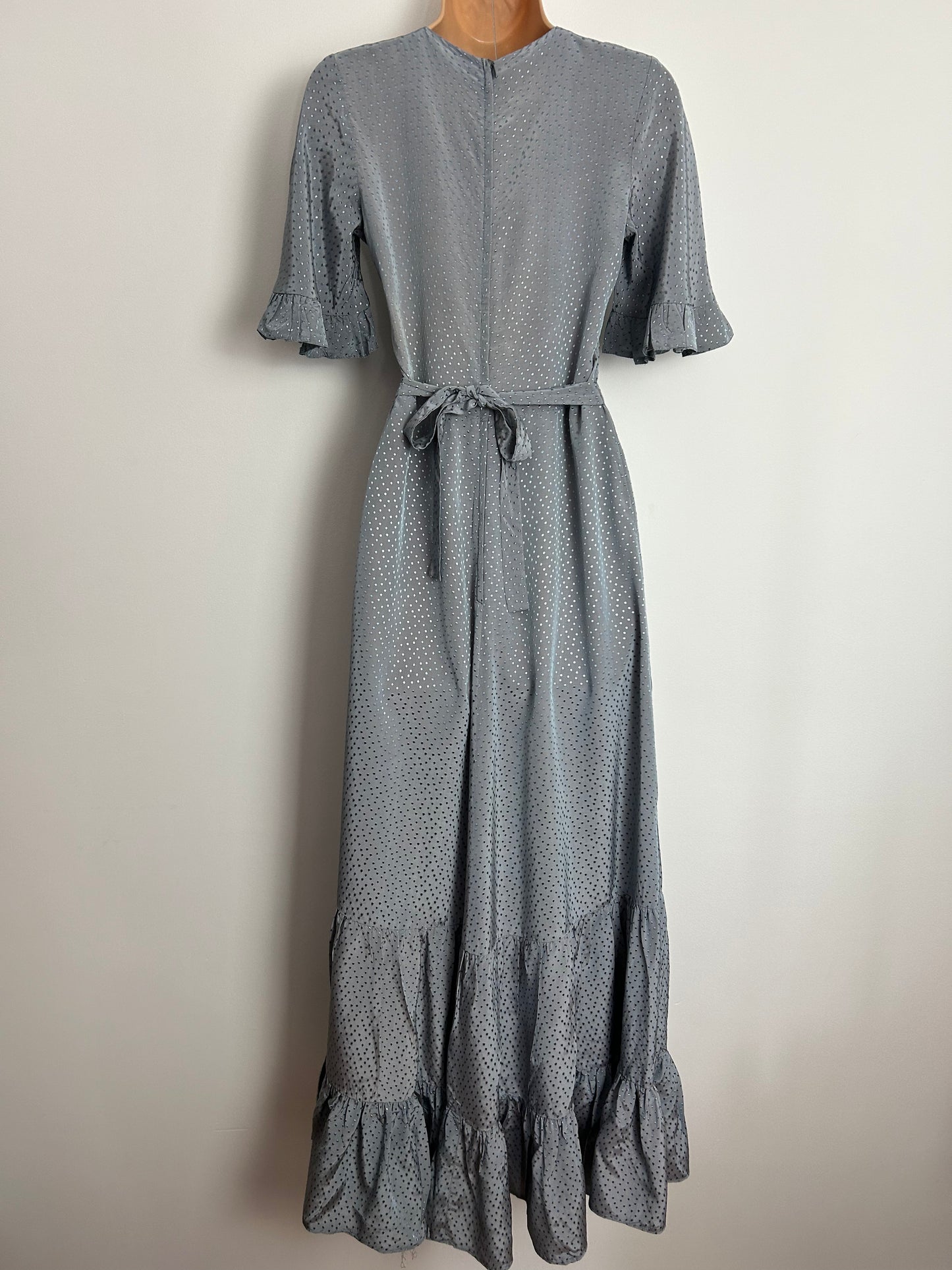 Vintage 1970s UK SIze 8 Silvery Grey Short Sleeve Tie Back Prairie Boho Maxi Dress