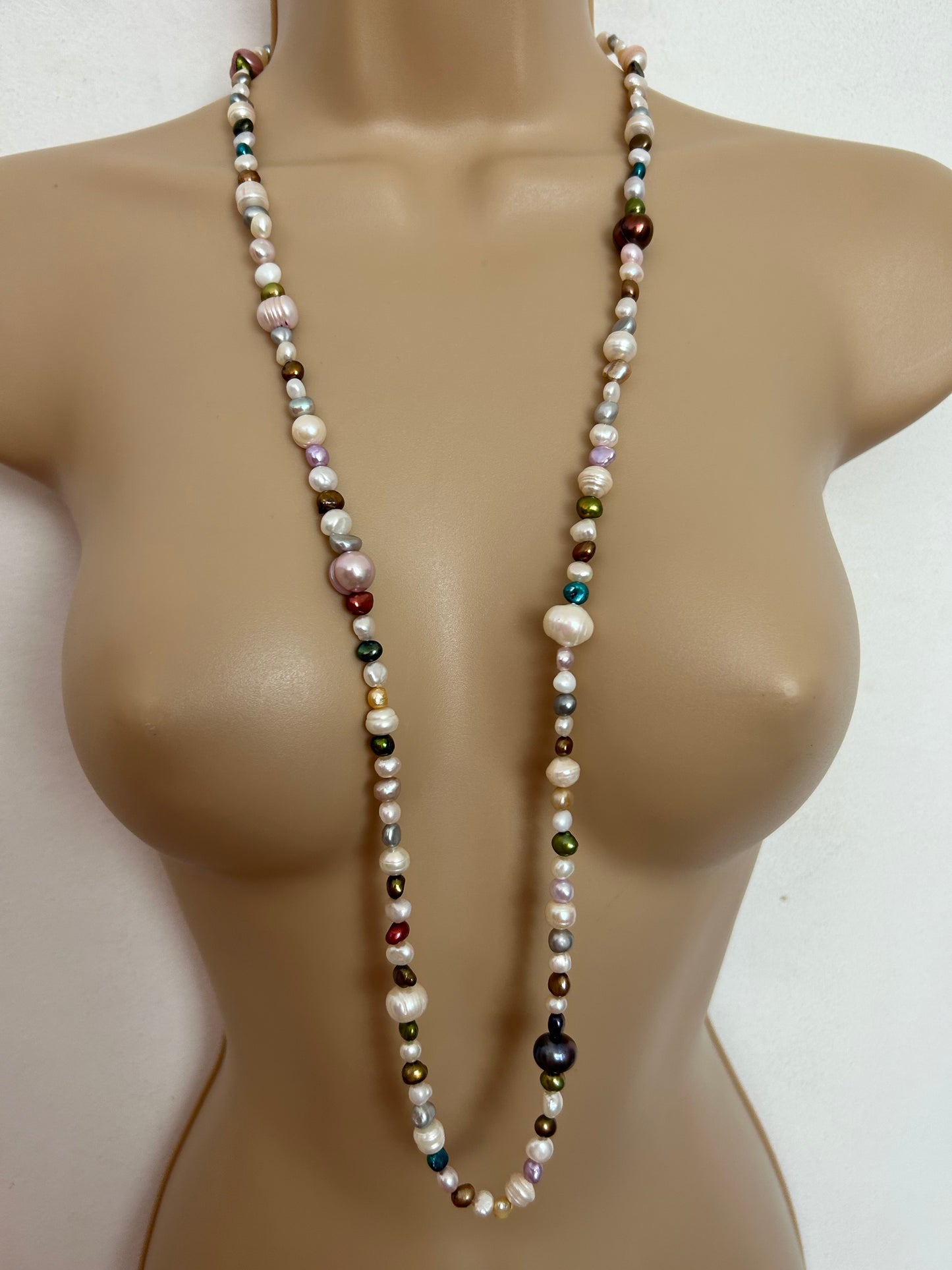 Gemoporia TGGC Gorgeous Freshwater Multicolour And White Freshwater Pearl Single Strand Necklace