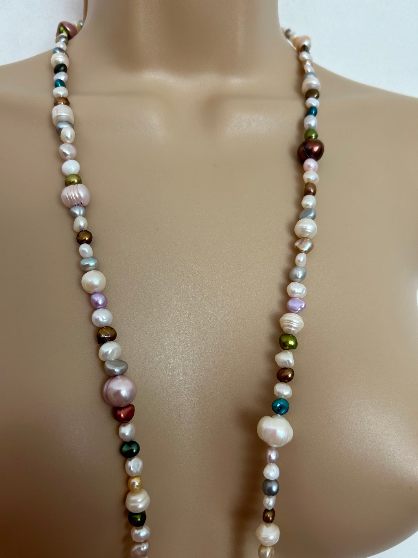 Gemoporia TGGC Gorgeous Freshwater Multicolour And White Freshwater Pearl Single Strand Necklace