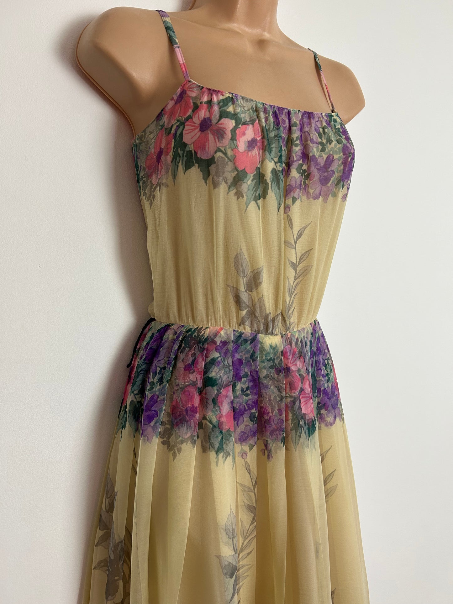 Vintage Late 1970s UK Size 6-8 Cream Purple  Pink Floral Print Strappy Button Back Pleated Summer Boho Maxi Dress