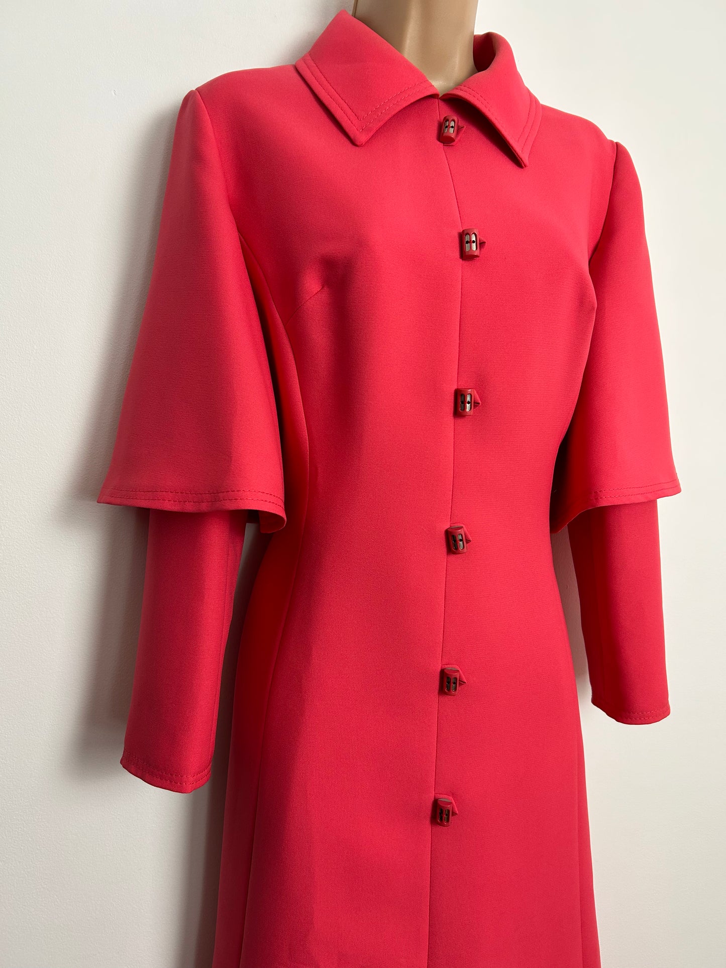 Vintage 1960s UK Size 12 PEGGY FRENCH COUTURE Coral Pink Layered Sleeve Shift Dress
