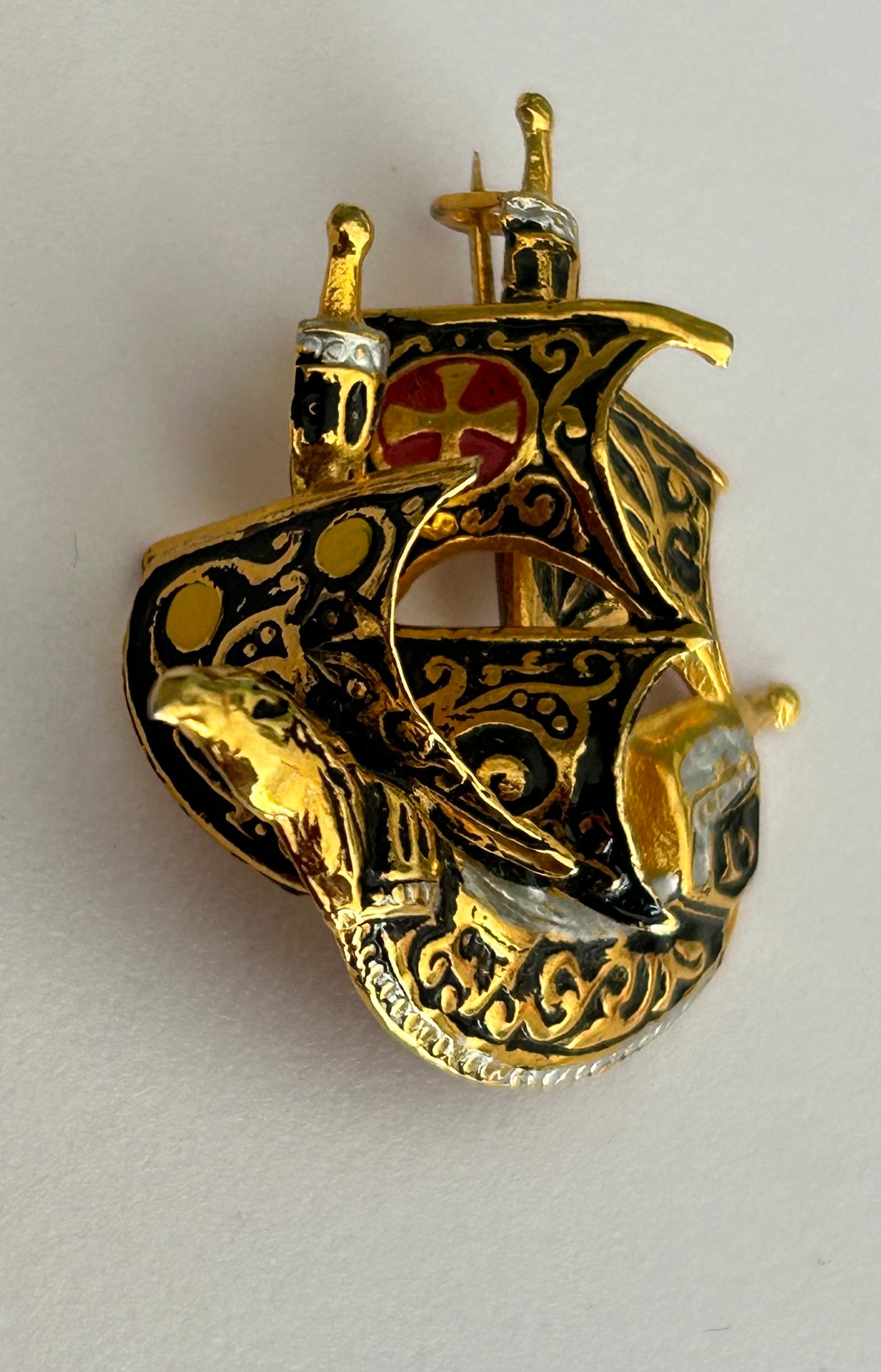 Vintage Spanish Toledo Damascene Gold Tone Galleon Ship Pin Brooch