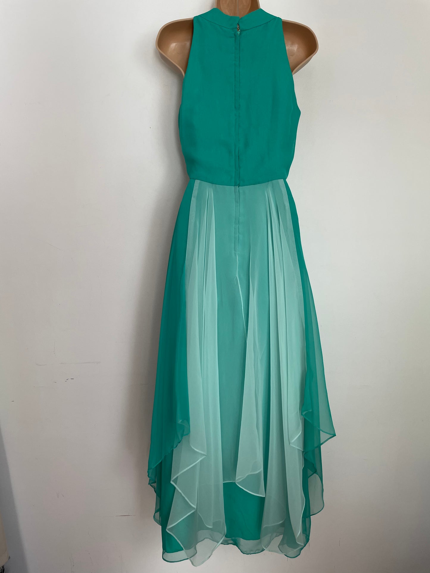 Vintage 1960s UK Size 8 Beautiful Jade Green Chiffon Panelled Layered Special Occasion Evening Maxi Dress With Detachable Cape By Jack Bryan