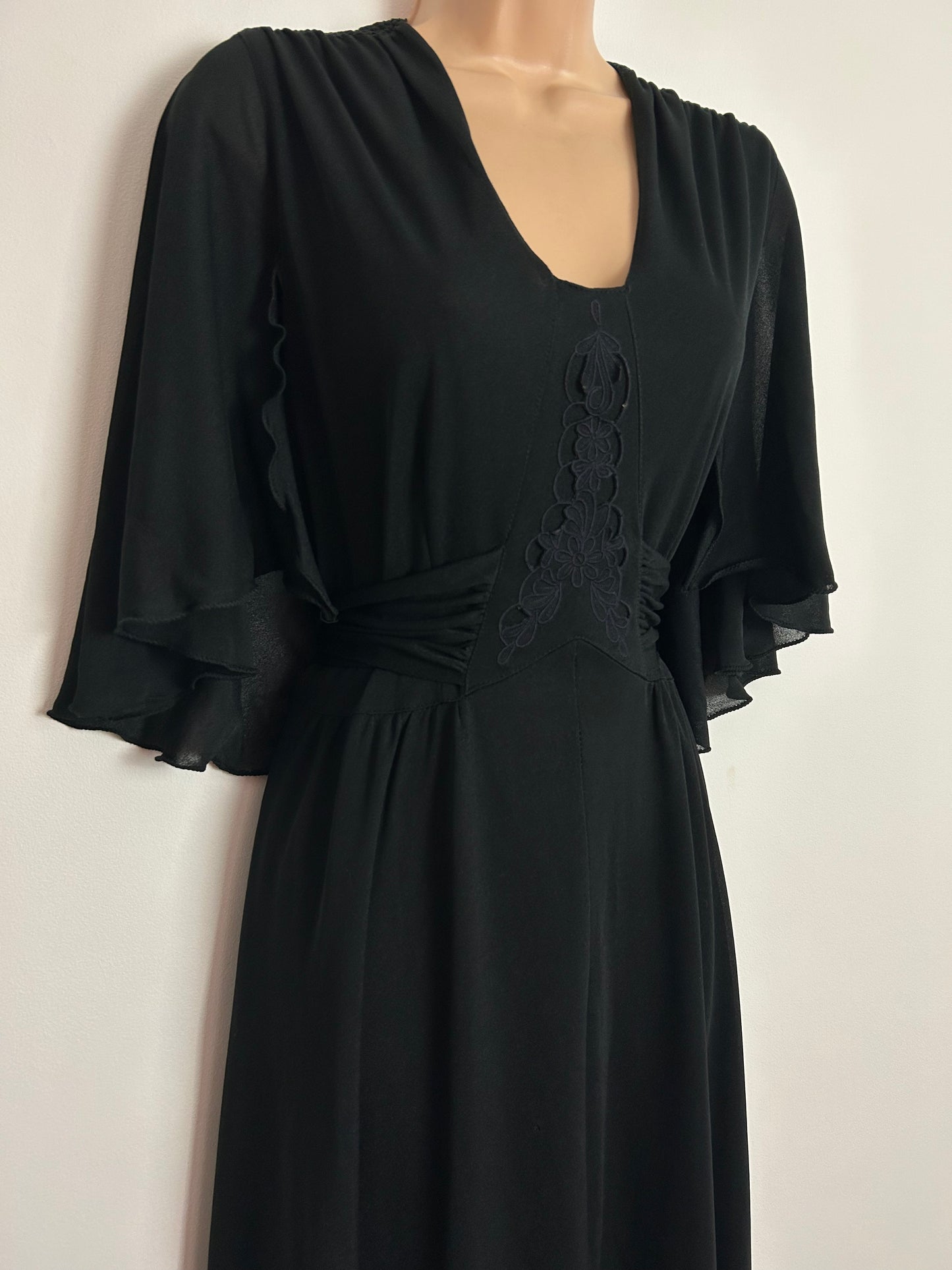 Vintage 1970s UK Size 12 Black Cape Sleeve Cut Out Applique Detail Tie Back Boho Maxi Dress