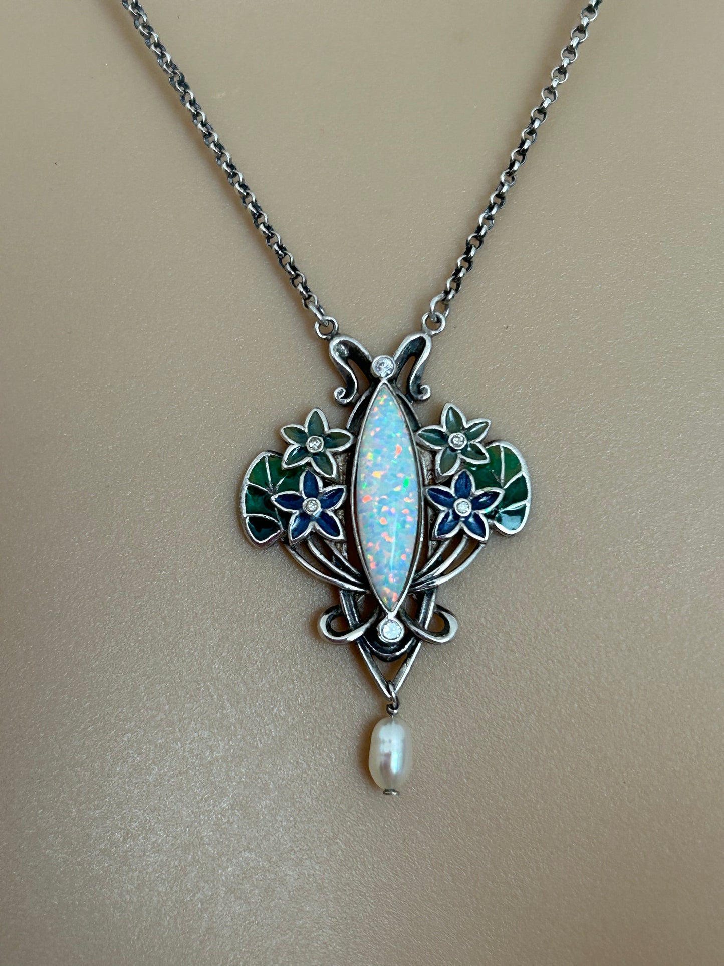 Vintage STERLING SILVER Hallmarked 925 Art Nouveau Style Opal Set Enamelled Flower Real Pearl Bead Necklace